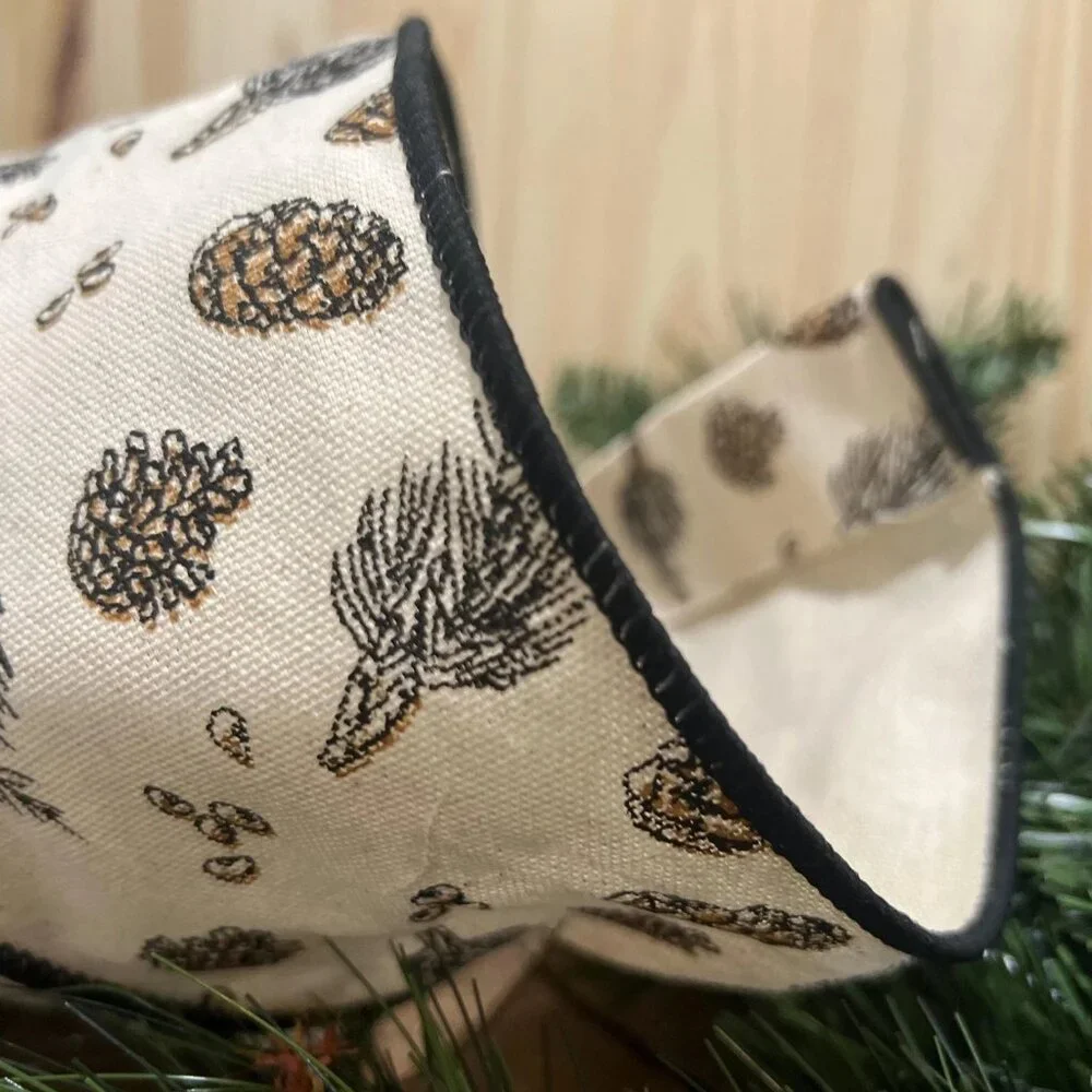 Canvas Pinecone Ribbon 4